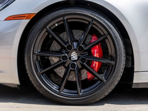 Used 2023 Porsche 911 Carrera S RWD image 15