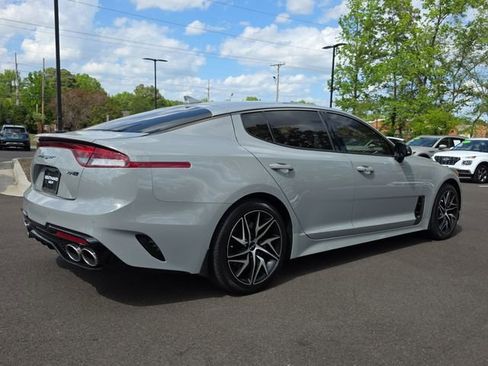 Used 2022 Kia Stinger GT-Line w/ Sun & Sound Package RWD image 5