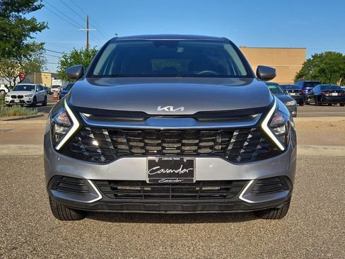 Used 2023 Kia Sportage LX AWD/4WD image 10