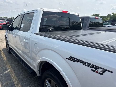 Used 2019 Ford F150 Lariat w/ Equipment Group 502A Luxury AWD/4WD image 21