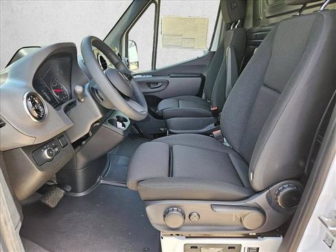 New 2026 Mercedes-Benz Sprinter 2500 image 14