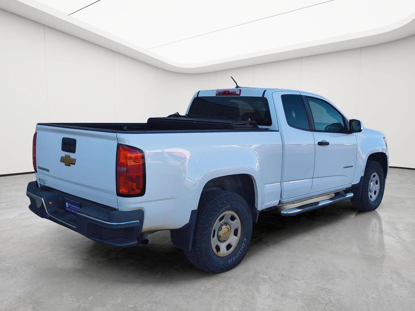 Used 2017 Chevrolet Colorado W/T RWD image 3