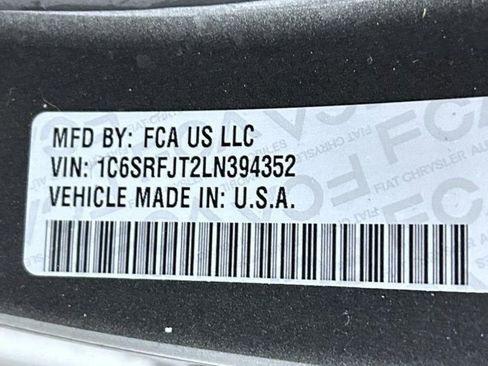 Certified 2020 RAM 1500 Laramie image 25