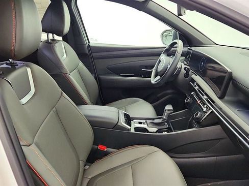 Used 2025 Hyundai Santa Cruz Limited AWD/4WD image 22