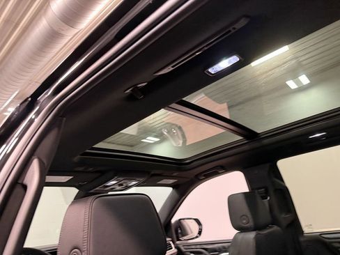 Used 2024 GMC Yukon Denali image 52