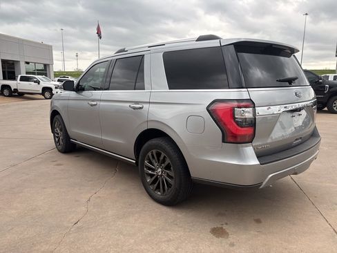 Used 2020 Ford Expedition Limited w/ Equipment Group 301A image 4