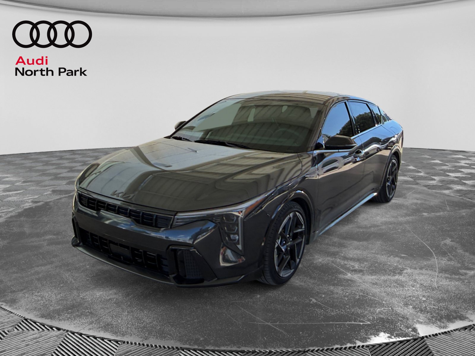 Used 2025 Kia K4 GT-Line FWD image 1