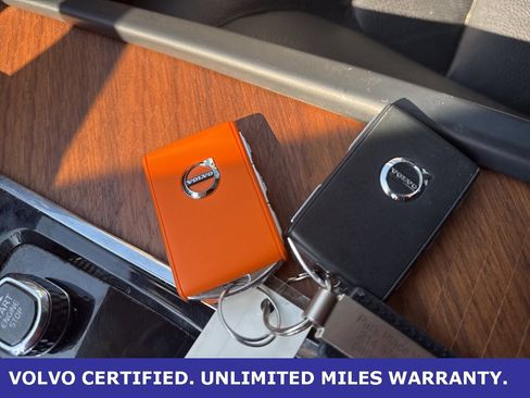 Certified 2023 Volvo XC90 B6 Plus w/ Protection Package Premier image 29