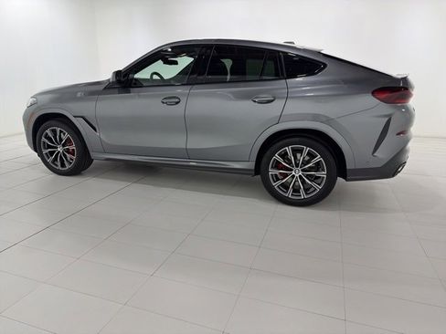 Used 2024 BMW X6 xDrive40i w/ Premium Package image 2
