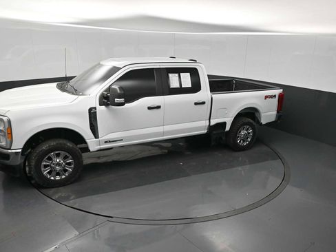Used 2023 Ford F250 XL w/ FX4 Off-Road Package image 21