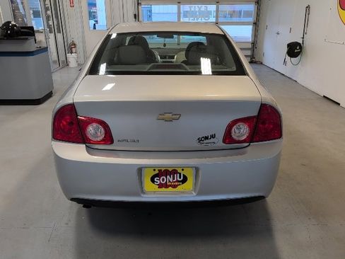Used 2012 Chevrolet Malibu LS image 4