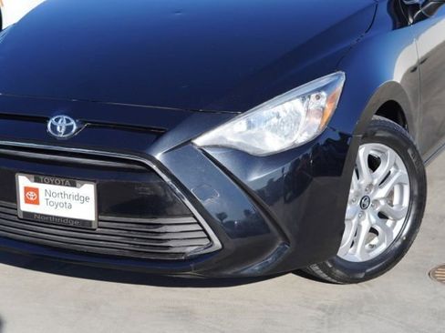 Used 2018 Toyota Yaris iA image 4