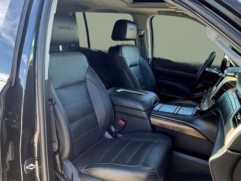 Used 2020 GMC Yukon XL Denali w/ Denali Ultimate Package image 6