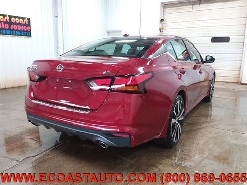 Used 2020 Nissan Altima 2.5 SR image 3