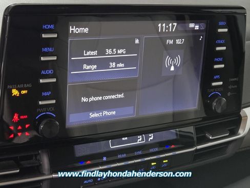 Used 2023 Toyota Sienna LE FWD image 28