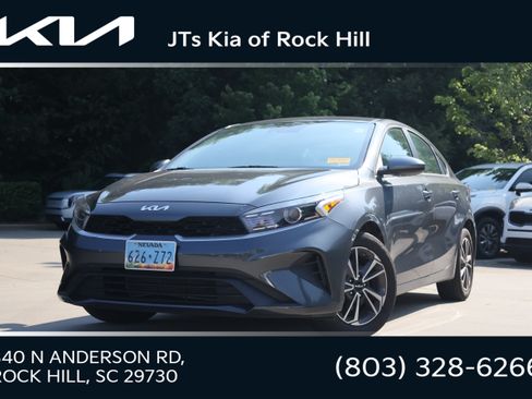 Certified 2024 Kia Forte LXS FWD image 1