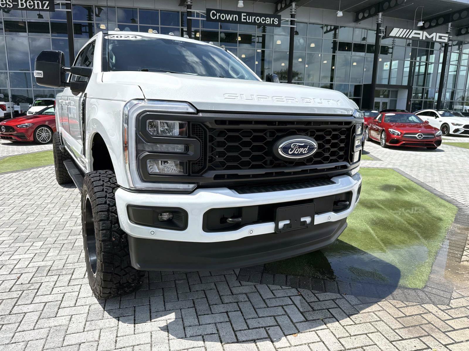 Used 2024 Ford F250 Lariat w/ Lariat Ultimate Package AWD/4WD image 8
