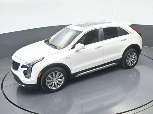 Used 2022 Cadillac XT4 Premium Luxury w/ Enhanced Visibility Package image 57