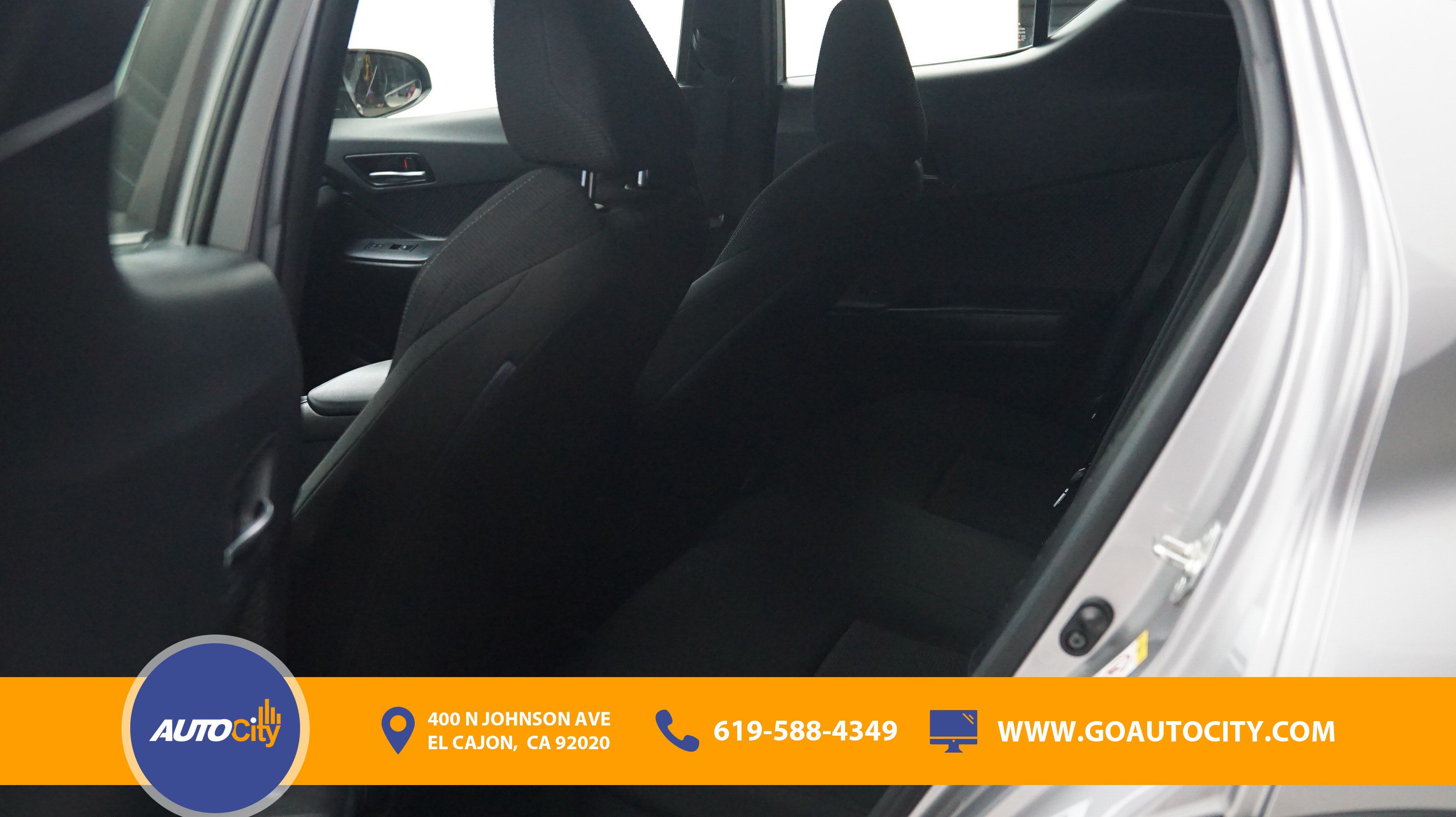 Used 2018 Toyota C-HR XLE FWD image 12
