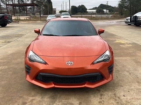 Used 2017 Toyota 86 860 Special Edition image 2