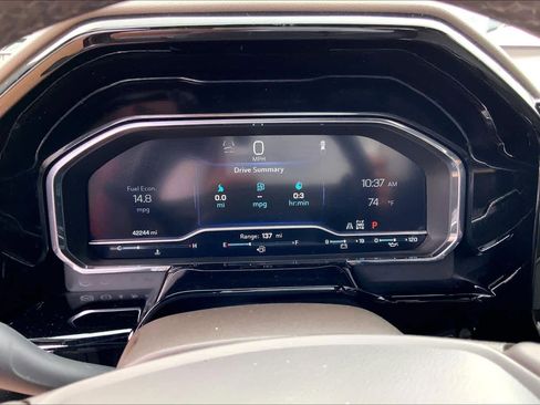 Certified 2023 Chevrolet Silverado 1500 LTZ w/ Technology Package AWD/4WD image 25