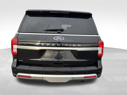 Used 2024 Ford Expedition XLT AWD/4WD image 4
