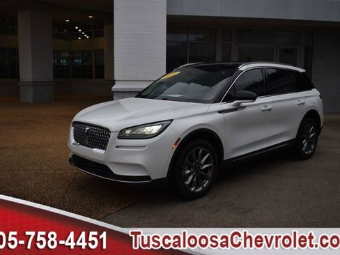 Used 2021 Lincoln Corsair FWD w/ Premium Package image 5