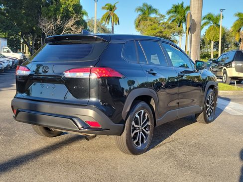 Used 2025 Toyota Corolla Cross AWD Hybrid image 5