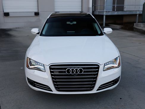Used 2014 Audi A8 L TDI w/ Premium Package image 24
