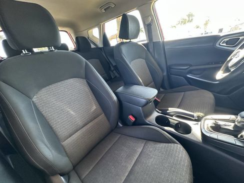 Used 2020 Kia Soul S image 11