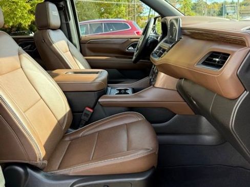 Used 2023 Chevrolet Tahoe High Country image 17