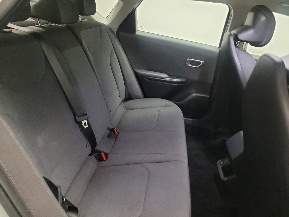 Used 2025 Kia K4 FWD image 19