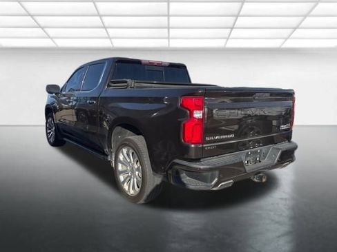 Used 2019 Chevrolet Silverado 1500 High Country w/ Technology Package image 4