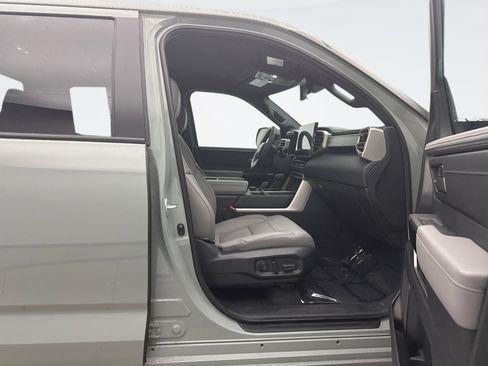 Used 2026 Toyota Tundra Limited w/ TRD Off-Road Package image 18