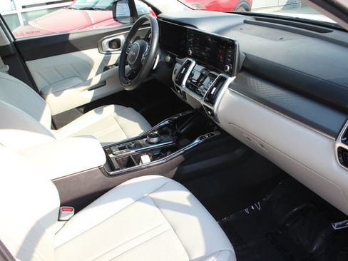 Used 2023 Kia Sorento SX Prestige AWD/4WD image 39