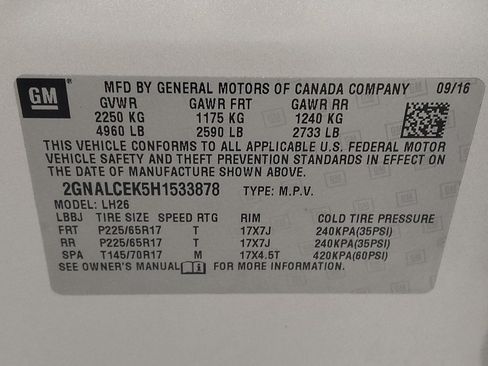 Used 2017 Chevrolet Equinox LT w/ Convenience Package FWD image 33
