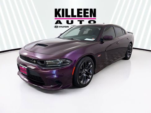 Used 2022 Dodge Charger Scat Pack image 3