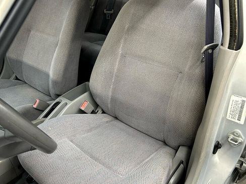 Used 2002 Chevrolet Prizm LSi w/ Preferred Equipment Group 3 image 21