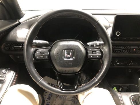 Used 2025 Honda HR-V Sport image 23