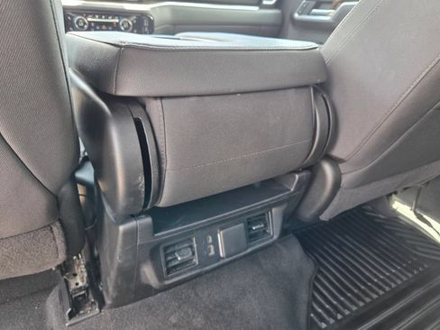 Certified 2025 Chevrolet Silverado 3500 LT w/ Safety Package AWD/4WD image 9