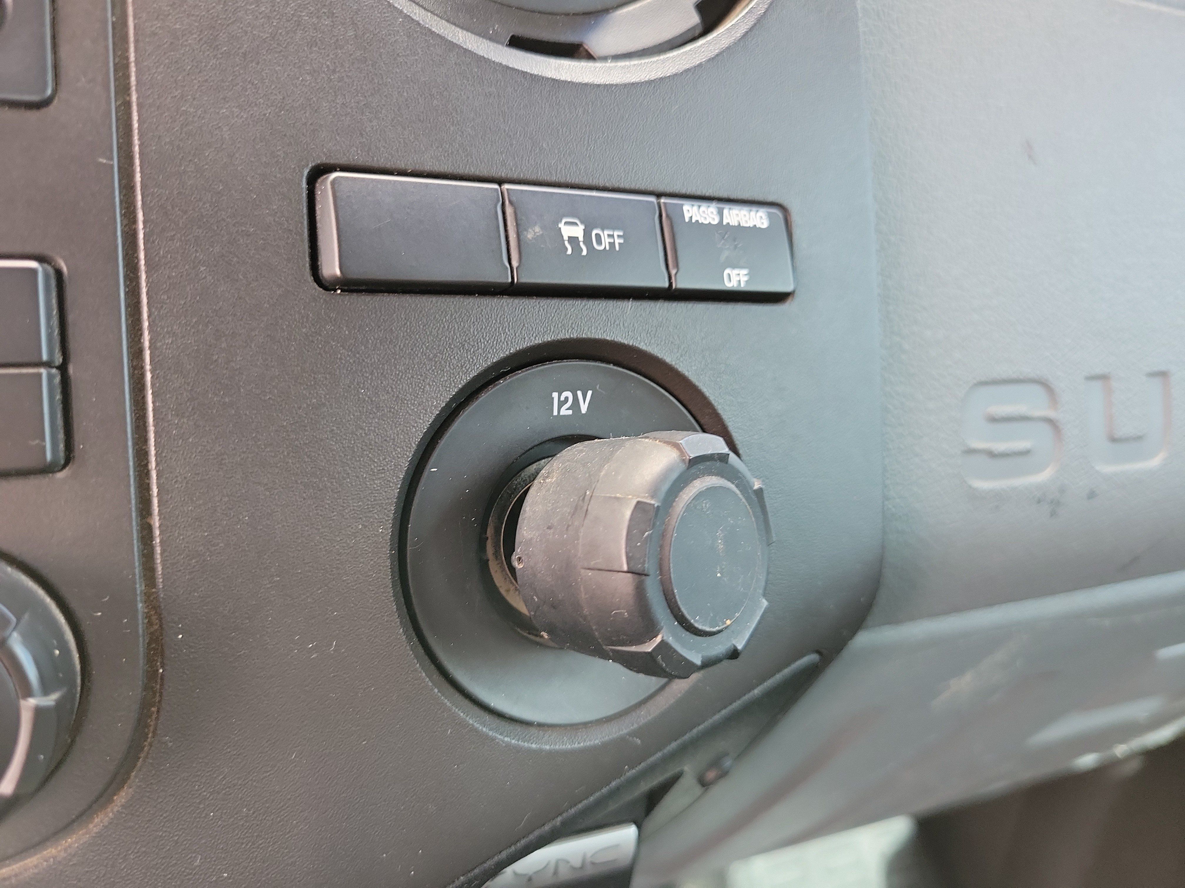 Used 2015 Ford F250 XL w/ Power Equipment Group AWD/4WD image 18