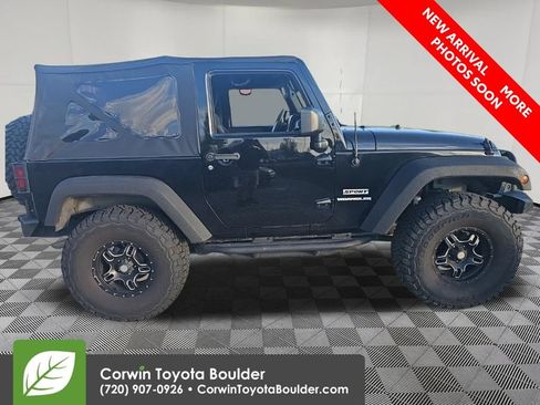 Used 2012 Jeep Wrangler Sport AWD/4WD image 8