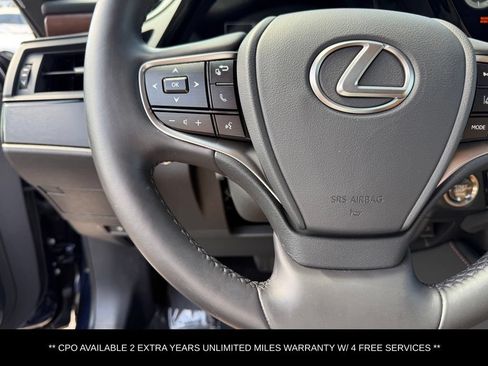 Used 2024 Lexus ES 350 w/ Premium Package FWD image 10