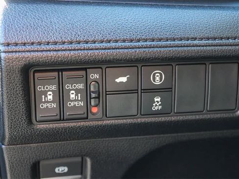 Used 2022 Honda Odyssey EX-L image 29