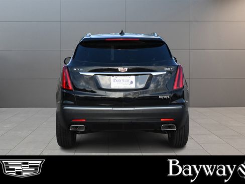 New 2026 Cadillac XT5 Luxury w/ LPO, Floor Liner Package image 6