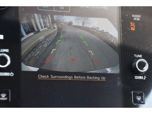 Used 2025 Subaru Outback Premium w/ Popular Package #1A image 23