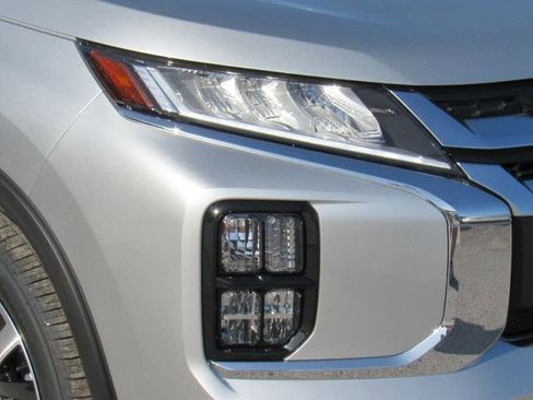 New 2026 Mitsubishi Outlander Sport SE AWD/4WD image 9