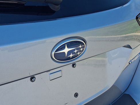 Used 2025 Subaru Outback Premium image 31