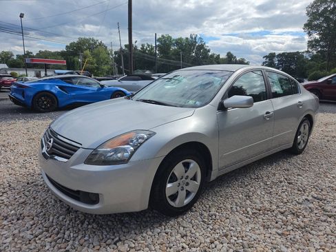 Used 2007 Nissan Altima 2.5 S FWD image 2