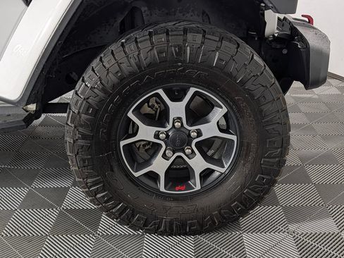 Used 2019 Jeep Wrangler Unlimited Rubicon AWD/4WD image 14